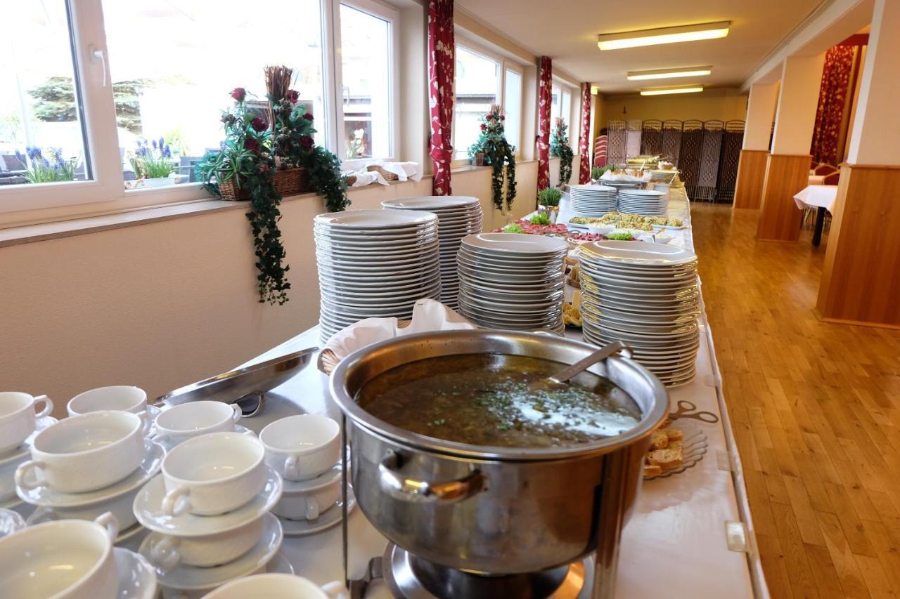 Hotel Mennicken Würselen Eksteriør bilde