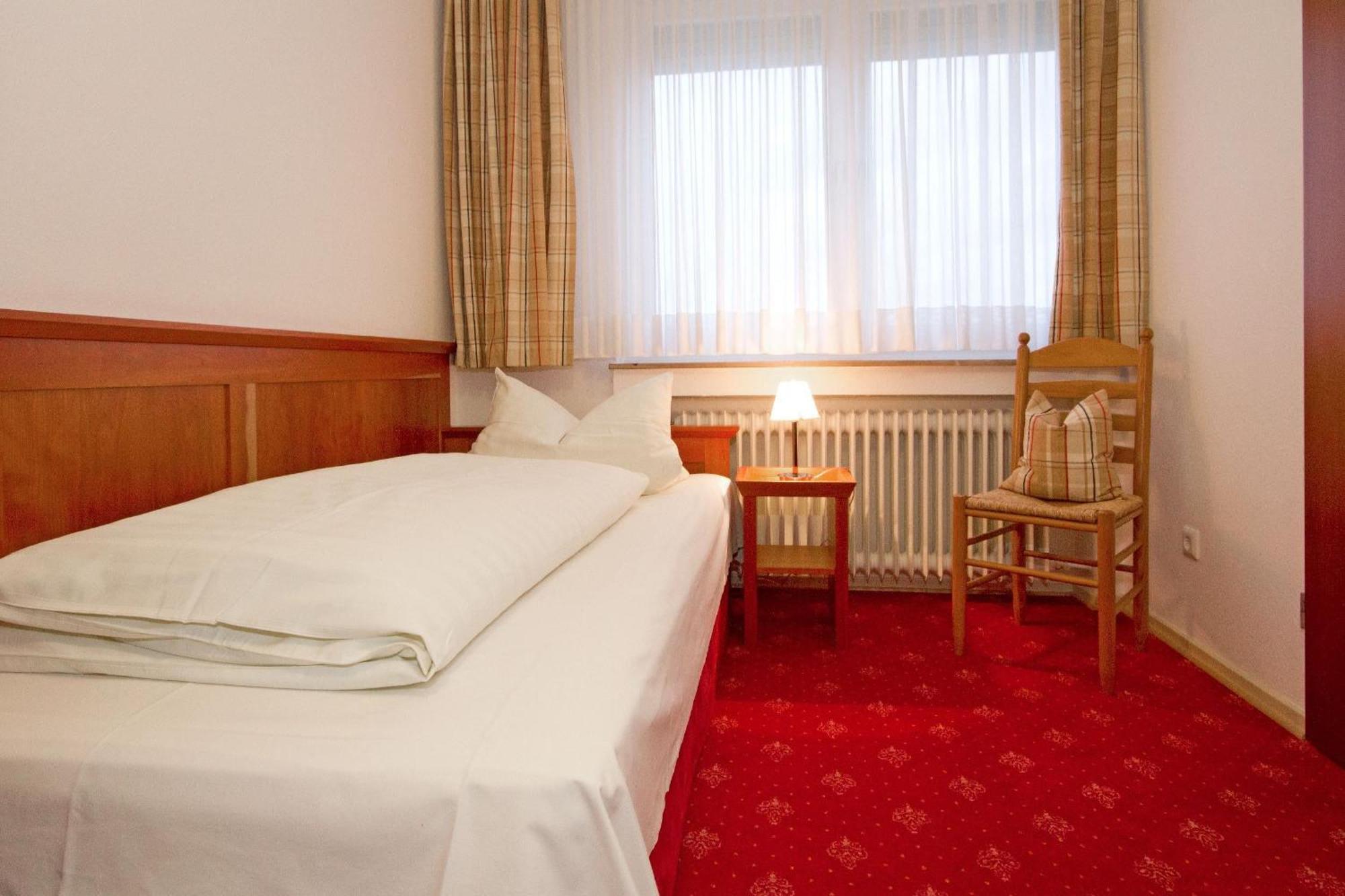 Hotel Mennicken Würselen Eksteriør bilde