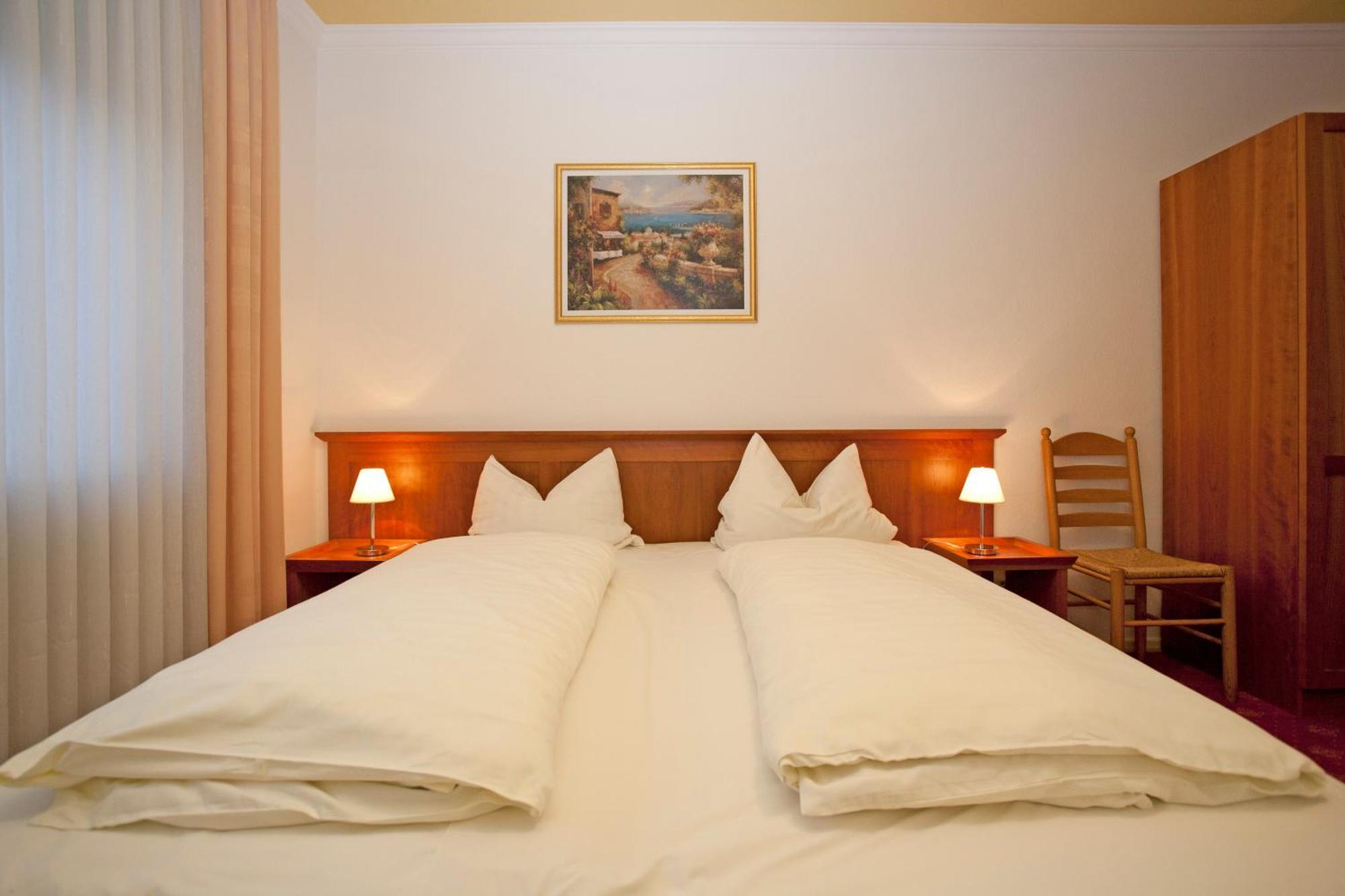 Hotel Mennicken Würselen Eksteriør bilde