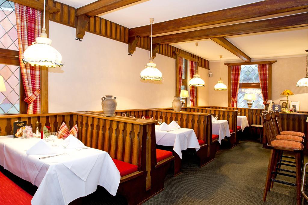 Hotel Mennicken Würselen Eksteriør bilde